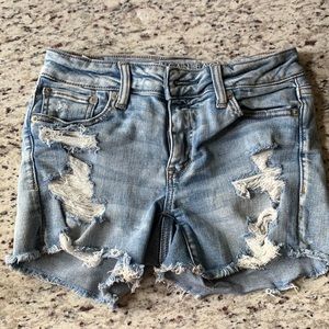 American Eagle short, size 4.